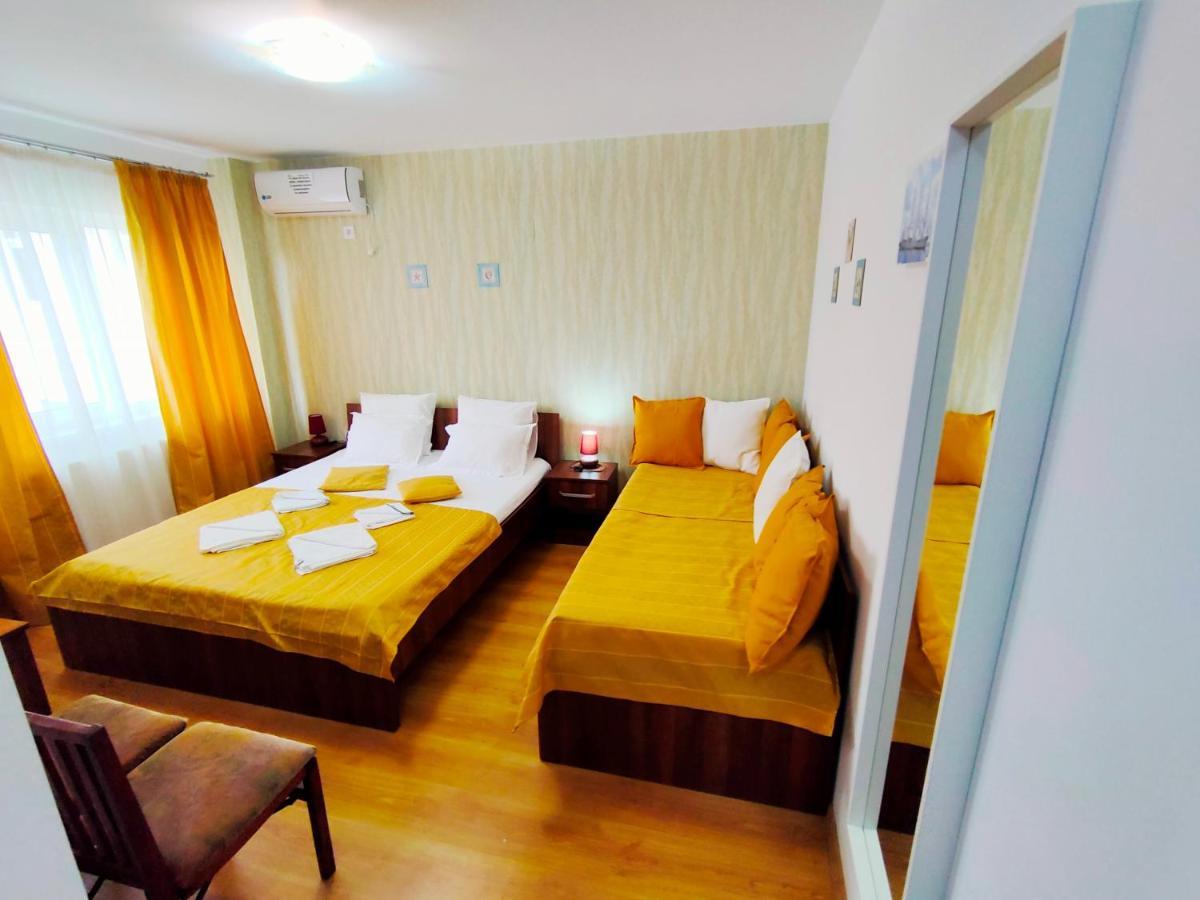 Casa Beyaz Hotel Mangalia Exterior photo
