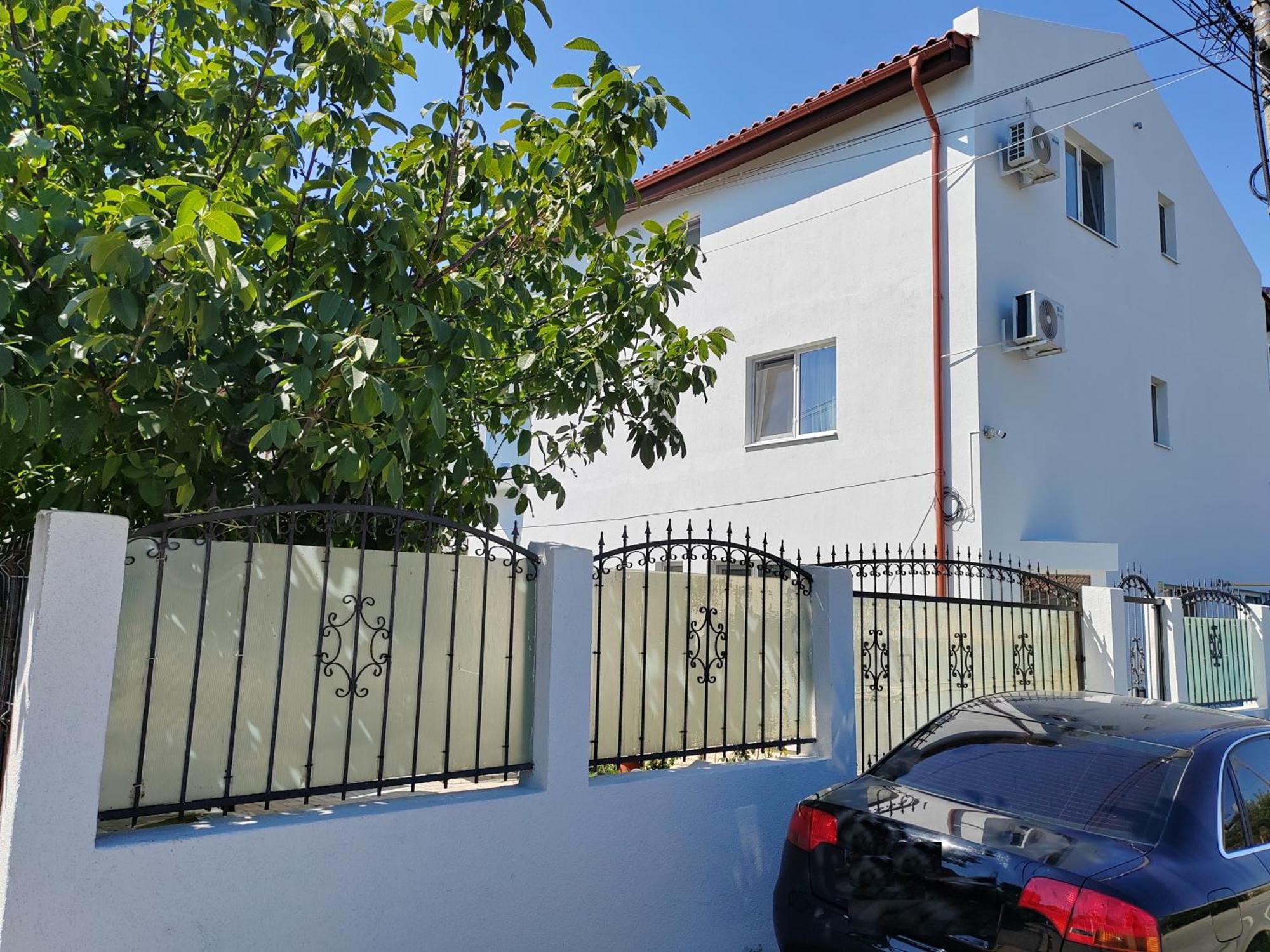 Casa Beyaz Hotel Mangalia Exterior photo