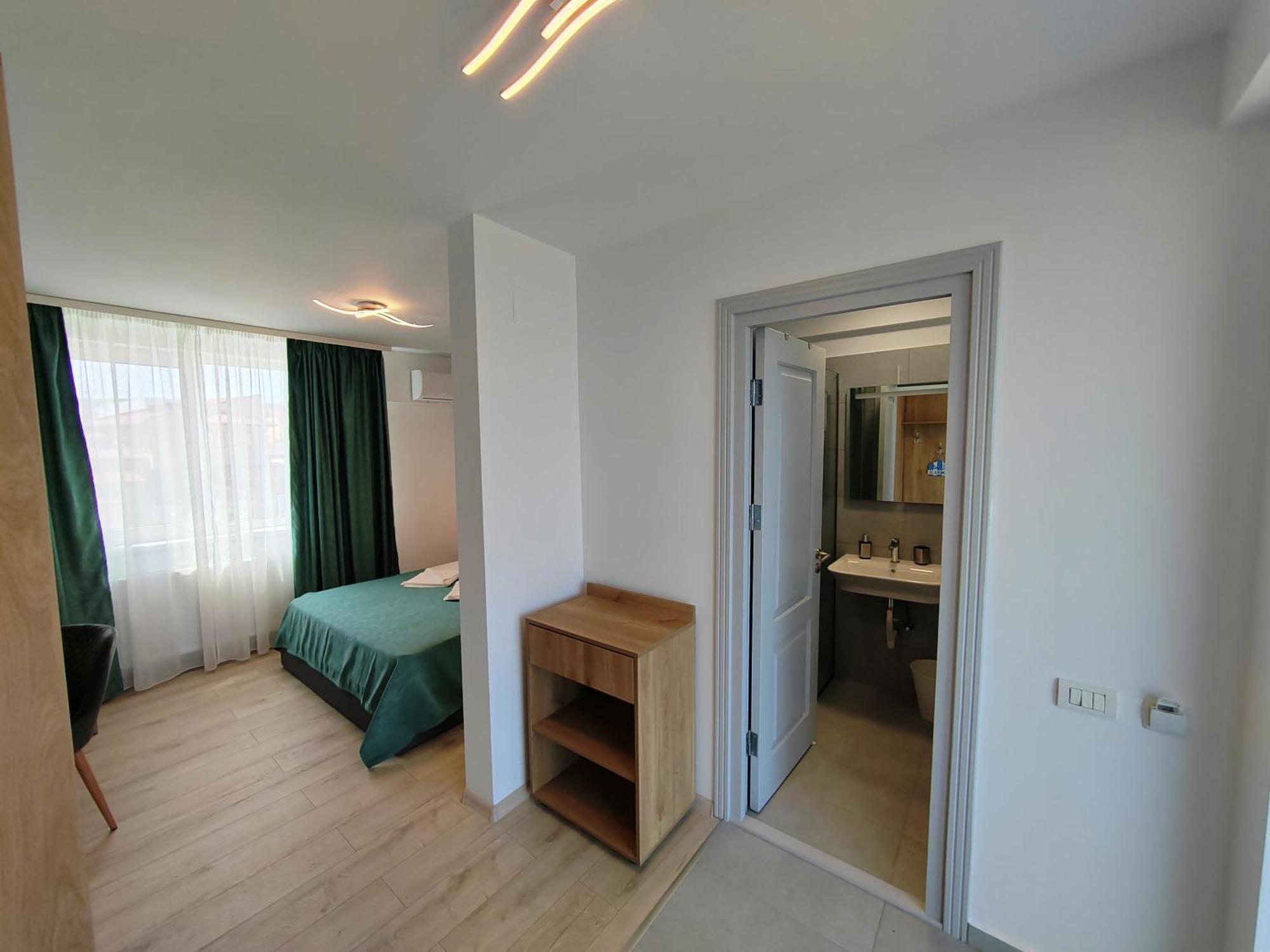 Casa Beyaz Hotel Mangalia Exterior photo